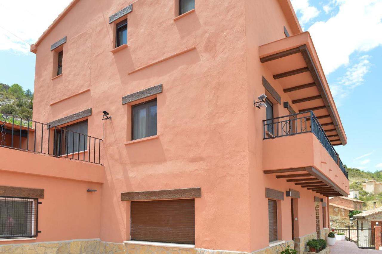 La Casita De El Cuervo Bed & Breakfast Екстериор снимка