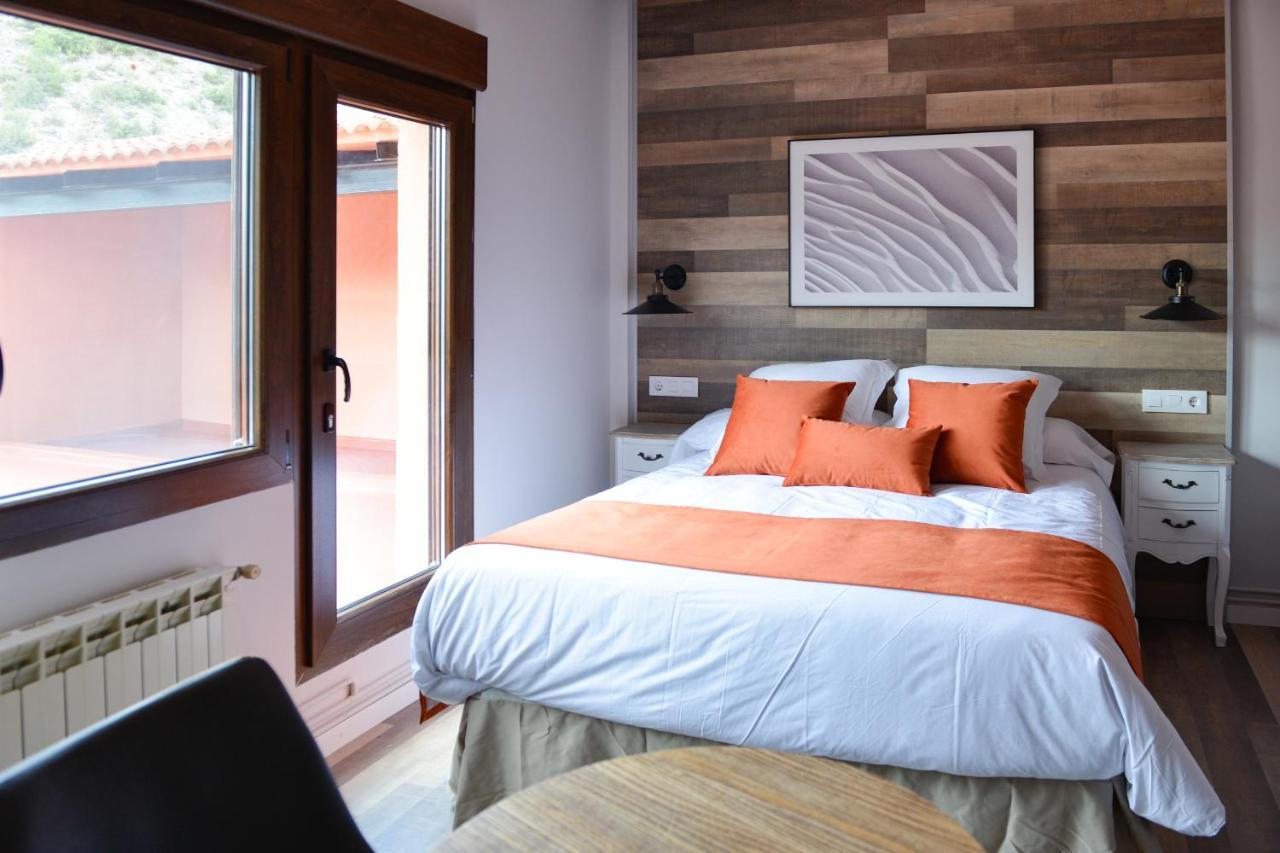 La Casita De El Cuervo Bed & Breakfast Екстериор снимка
